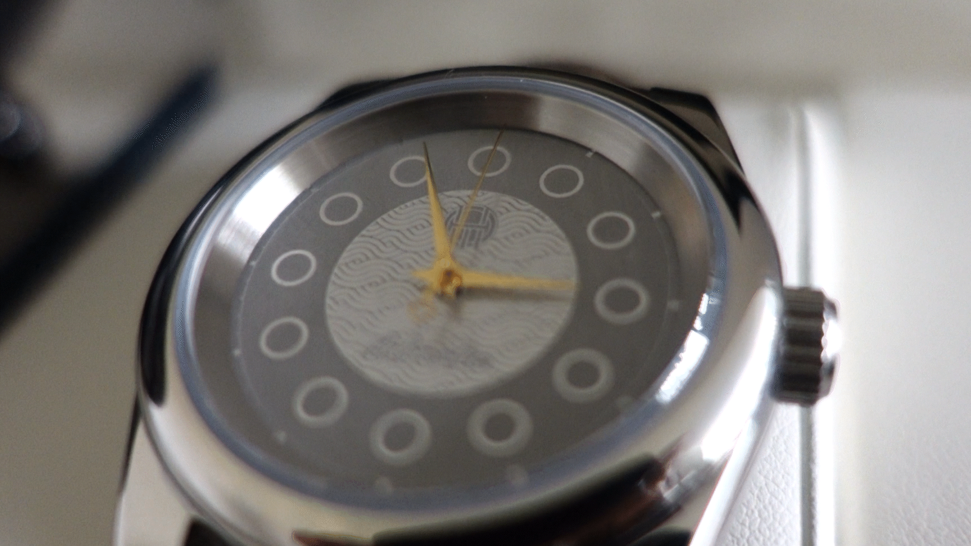 Silver Strap Watch - Image 2